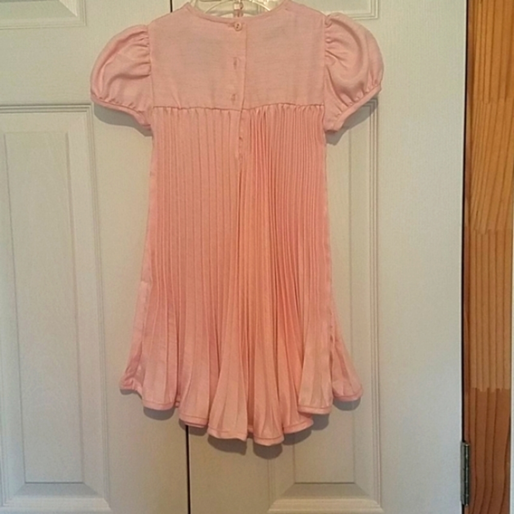 Girl's Beautiful Pink Dress - Picture 3 of 8